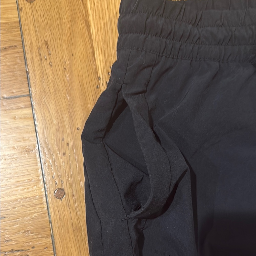 Athleta Black Relaxed Shorts - Picture 10 of 13
